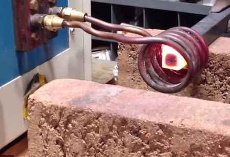 Máquina de forno de aquecimento por indução quadrada de aço 160kw forjamento a quente