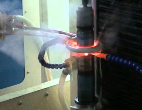 Máquina de amortecimento de eixos Máquina de endurecimento de engrenagens para o sector industrial