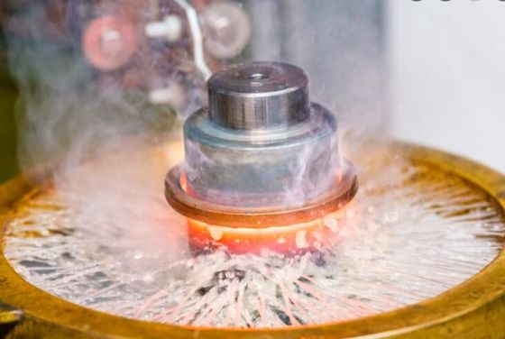 Indução de alta frequência elétrica das ferramentas que extingue a máquina do tratamento térmico da máquina